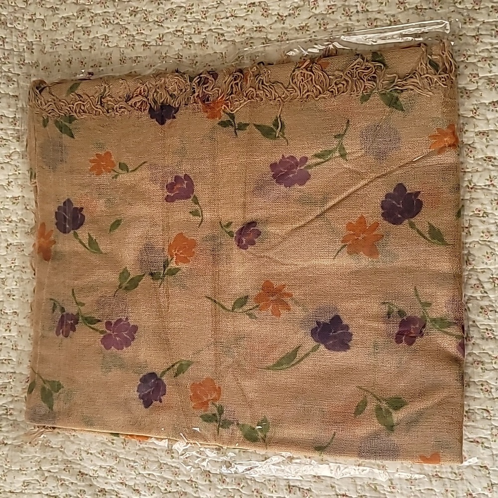 Chan Luu Cashmere And Silk Scarf Valentina Floral New Never Opened - Picture 2 of 5